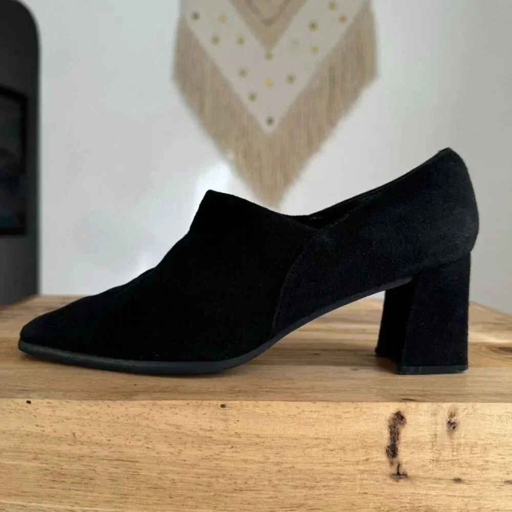 Stuart Weitzman Black Stretch Suede Square Long Toe Box Block Heel Shoe Bootie